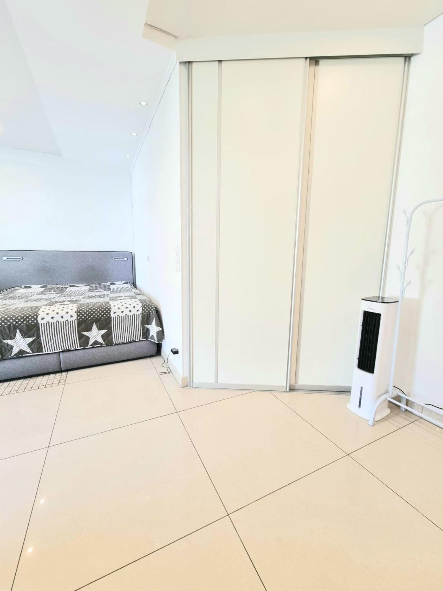 באדן-באדן Gemuetliches J&L Apartment Nahe Des Hauptbahnhofes מראה חיצוני תמונה