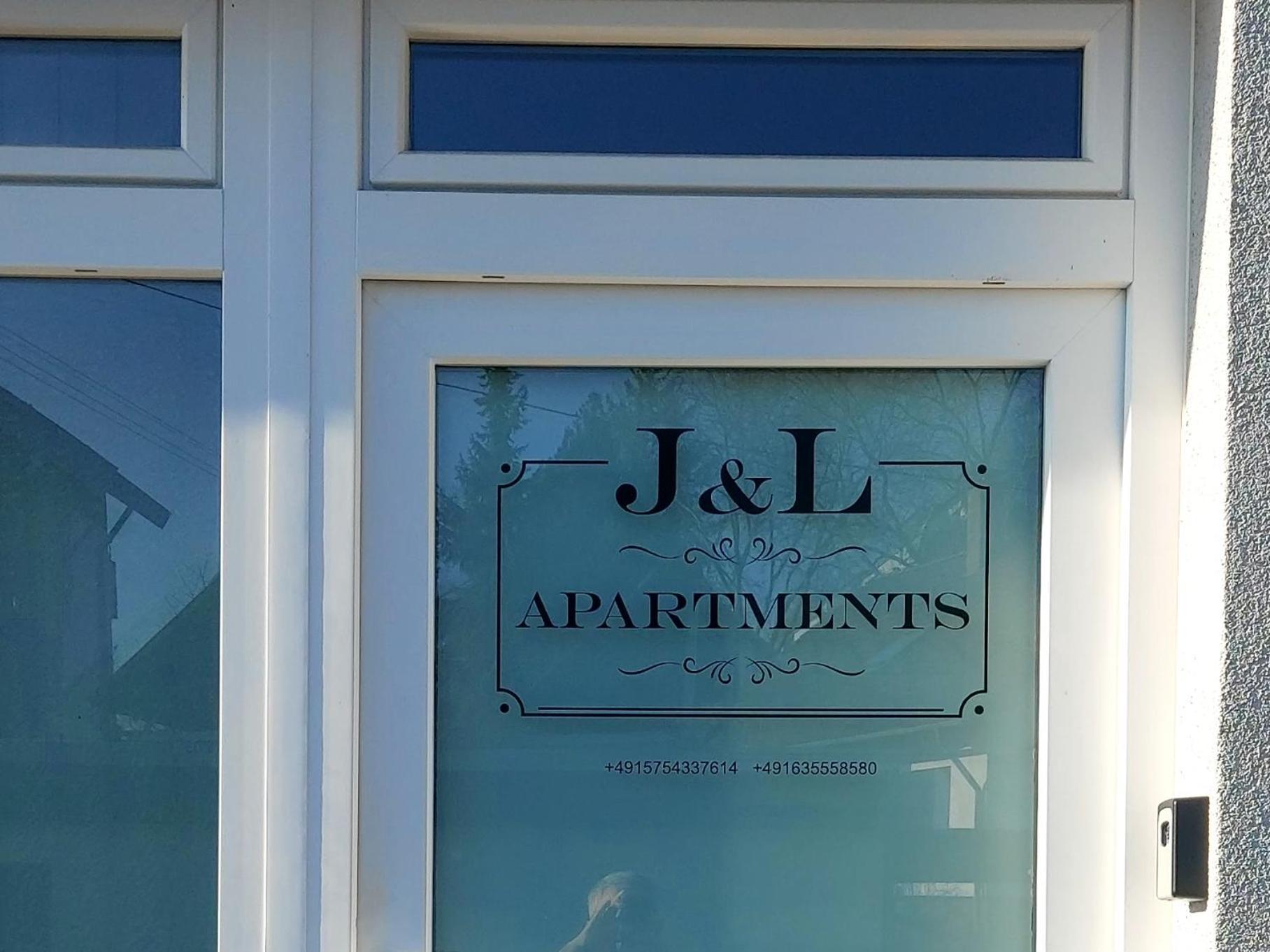 באדן-באדן Gemuetliches J&L Apartment Nahe Des Hauptbahnhofes מראה חיצוני תמונה